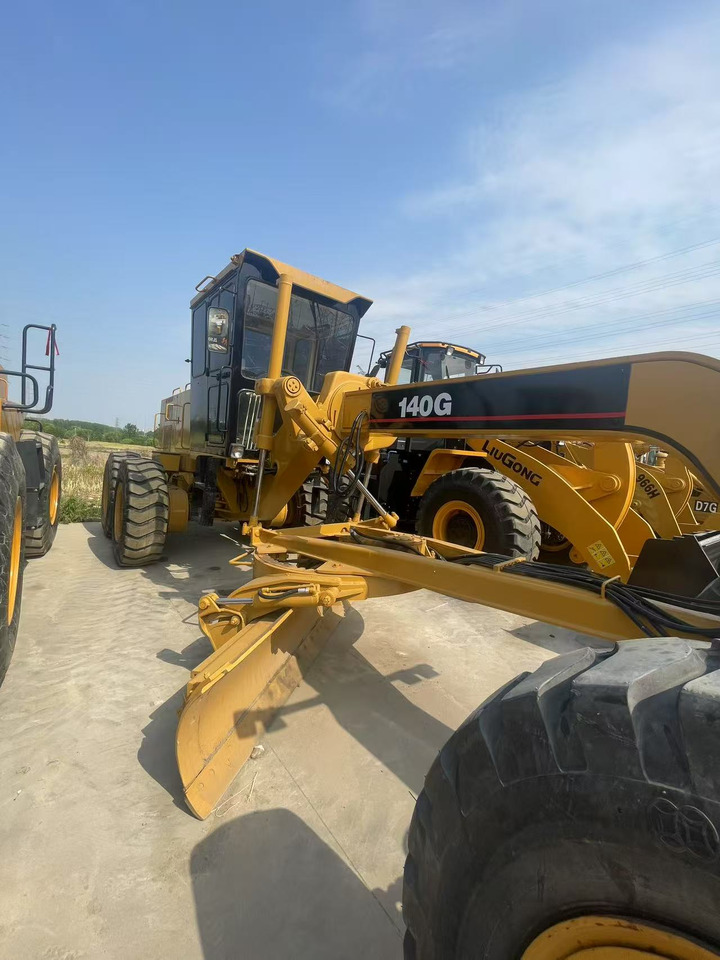CATERPILLAR 140g used motor Source supply low price - آلة تسوية الأرض: صور 2 CATERPILLAR 140g used motor Source supply low price - آلة تسوية الأرض: صور 2
