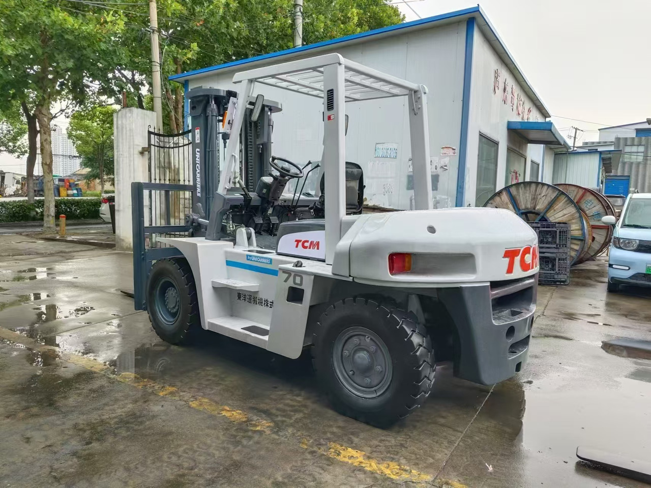 TCM FD70 japan brand 7 ton forklift used Customizable mast clamp side shift - رافعة شوكية ديزل: صور 2 TCM FD70 japan brand 7 ton forklift used Customizable mast clamp side shift - رافعة شوكية ديزل: صور 2