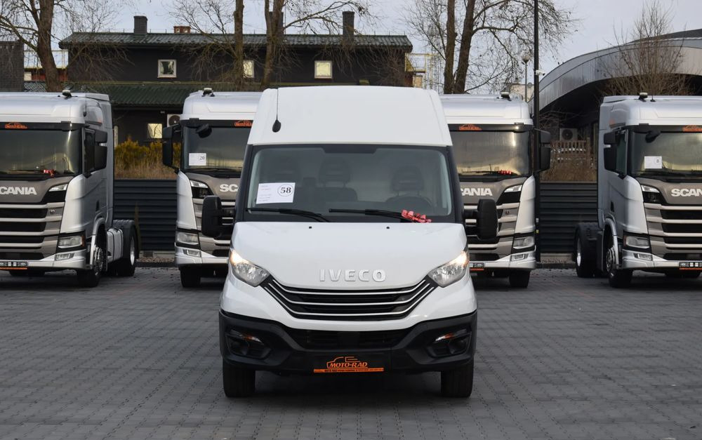 Iveco DAILY MAXI 35S14 / 2.3 - 140 KM / AUTOMAT HI-MATIC / NOWY MODEL / 3 OSOBY / DOSTAWCZE / BLASZAK / KAMERA COFANIA / TEMPOMAT / KLIMA / 2022 / SERWISOWANY / SPROWADZONY Z NIEMIEC - فان: صور 2 Iveco DAILY MAXI 35S14 / 2.3 - 140 KM / AUTOMAT HI-MATIC / NOWY MODEL / 3 OSOBY / DOSTAWCZE / BLASZAK / KAMERA COFANIA / TEMPOMAT / KLIMA / 2022 / SERWISOWANY / SPROWADZONY Z NIEMIEC - فان: صور 2