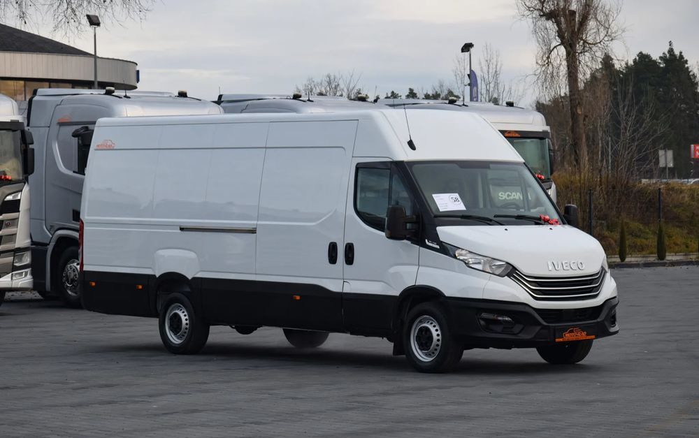 Iveco DAILY MAXI 35S14 / 2.3 - 140 KM / AUTOMAT HI-MATIC / NOWY MODEL / 3 OSOBY / DOSTAWCZE / BLASZAK / KAMERA COFANIA / TEMPOMAT / KLIMA / 2022 / SERWISOWANY / SPROWADZONY Z NIEMIEC - فان: صور 3 Iveco DAILY MAXI 35S14 / 2.3 - 140 KM / AUTOMAT HI-MATIC / NOWY MODEL / 3 OSOBY / DOSTAWCZE / BLASZAK / KAMERA COFANIA / TEMPOMAT / KLIMA / 2022 / SERWISOWANY / SPROWADZONY Z NIEMIEC - فان: صور 3