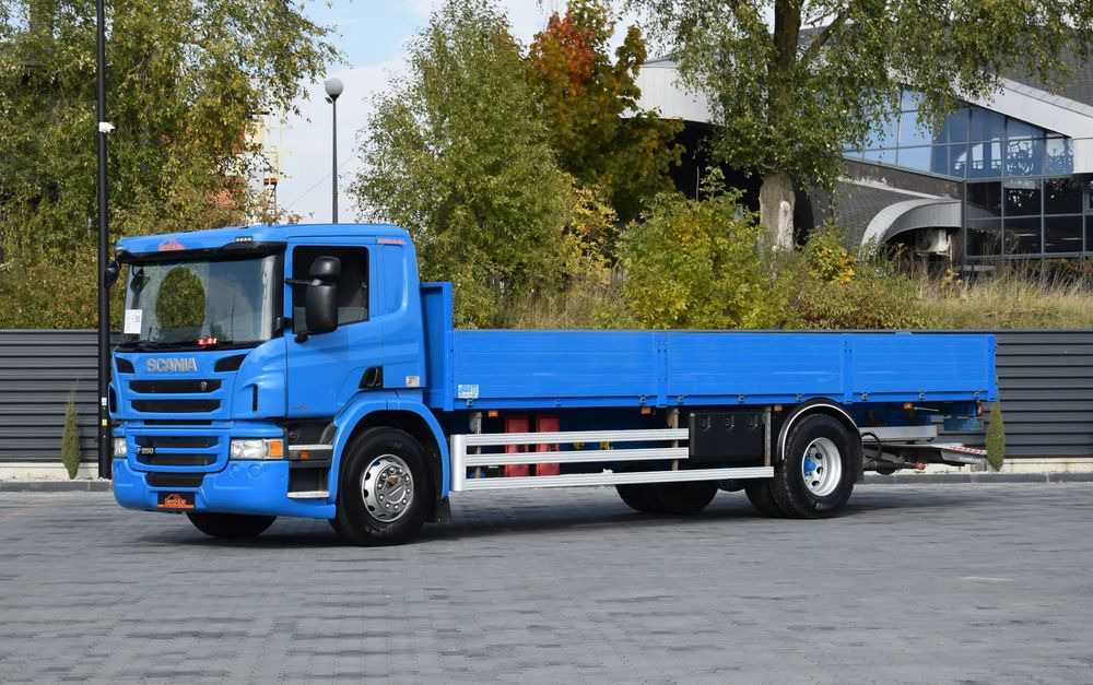 Scania P250 / EURO 6 / SKRZYNIA 7.8 M / WINDA DHOLLANDIA / PODUSZKI NA TYLNEJ OSI / RETARDER / KLIMA / TEMPOMAT / SERWISOWANY / SPROWADZONY - شاحنات مسطحة: صور 1 Scania P250 / EURO 6 / SKRZYNIA 7.8 M / WINDA DHOLLANDIA / PODUSZKI NA TYLNEJ OSI / RETARDER / KLIMA / TEMPOMAT / SERWISOWANY / SPROWADZONY - شاحنات مسطحة: صور 1