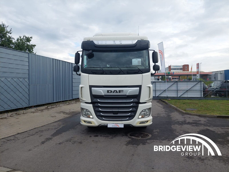 DAF XF 480 - شاحنة جرار: صور 3 DAF XF 480 - شاحنة جرار: صور 3