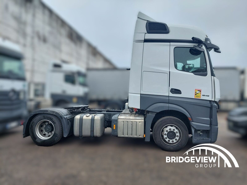 شاحنة جرار Mercedes-Benz Actros 1845: صور 6 شاحنة جرار Mercedes-Benz Actros 1845: صور 6