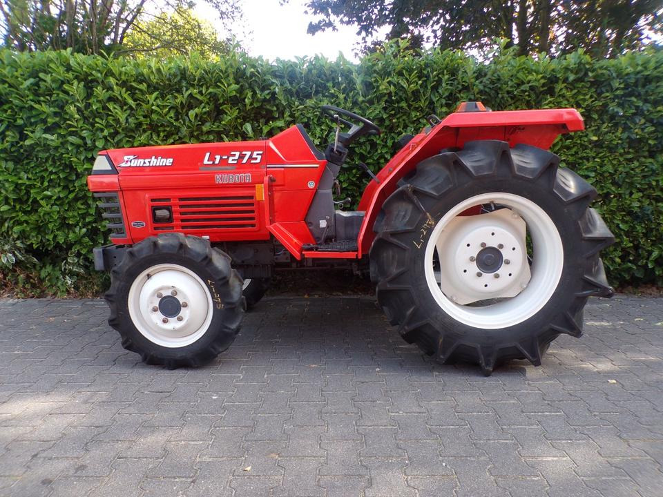 Kleintraktor Kubota L1-275 - جرار صغير: صور 2 Kleintraktor Kubota L1-275 - جرار صغير: صور 2