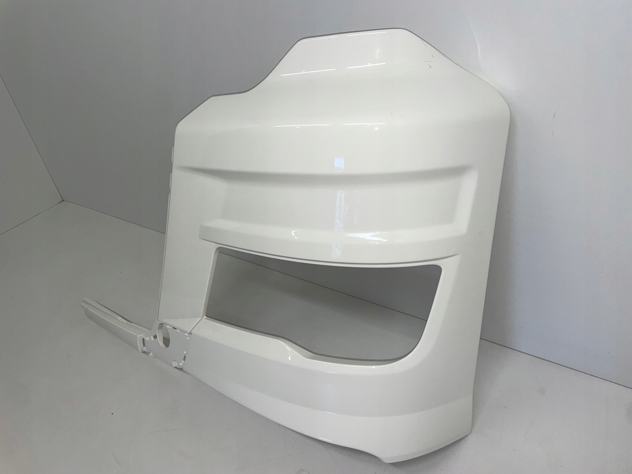 LEWA OSŁONA NA HALOGEN ZDERZAK MAN TG3 TGX 3 81416142277 - كأس مترعة - شاحنة: صور 3 LEWA OSŁONA NA HALOGEN ZDERZAK MAN TG3 TGX 3 81416142277 - كأس مترعة - شاحنة: صور 3