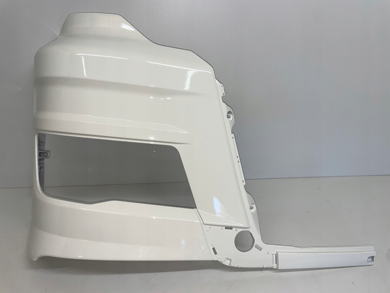 PRAWA OSŁONA ZDERZAKA ZDERZAK OKULAR MAN TGX3 TG3 TGX 3 81416142280 - كأس مترعة - شاحنة: صور 1 PRAWA OSŁONA ZDERZAKA ZDERZAK OKULAR MAN TGX3 TG3 TGX 3 81416142280 - كأس مترعة - شاحنة: صور 1