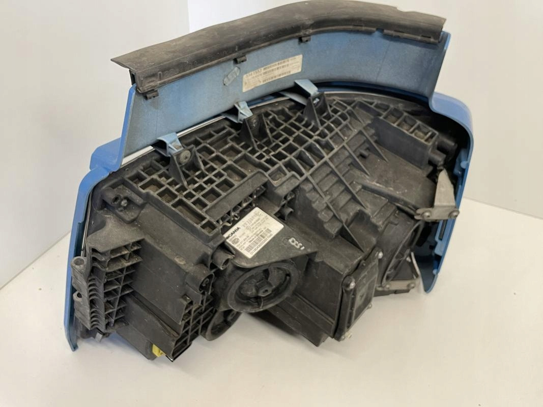 PRAWY REFLEKTOR SCANIA S NAKŁADKA OSŁONA LAMPY - كشافات - شاحنة: صور 3 PRAWY REFLEKTOR SCANIA S NAKŁADKA OSŁONA LAMPY - كشافات - شاحنة: صور 3