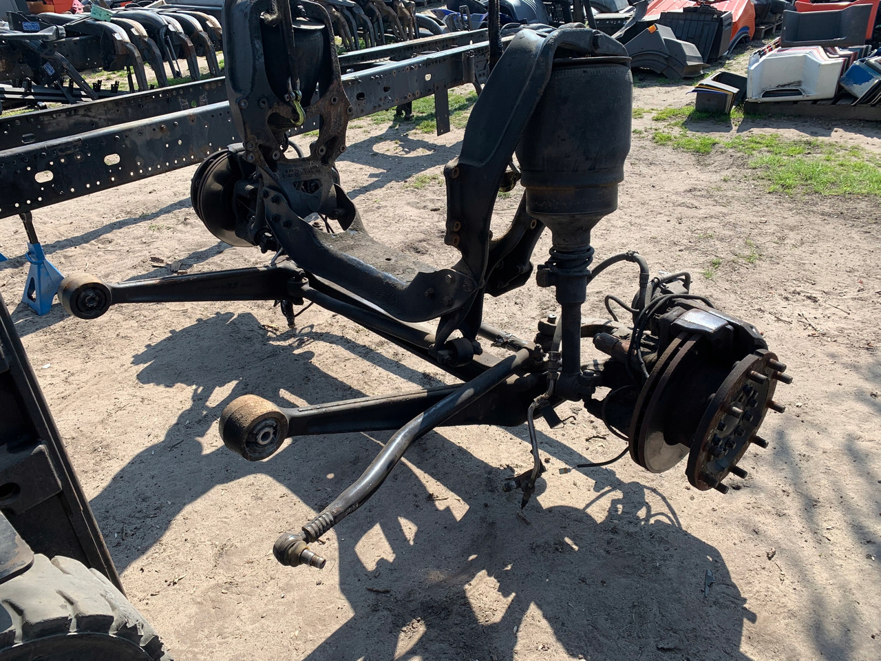 PRZEDNIA OŚ MAN TGX TGS TGA LOWDECK LOW DECK KMPL - المحور الأمامي - شاحنة: صور 3 PRZEDNIA OŚ MAN TGX TGS TGA LOWDECK LOW DECK KMPL - المحور الأمامي - شاحنة: صور 3