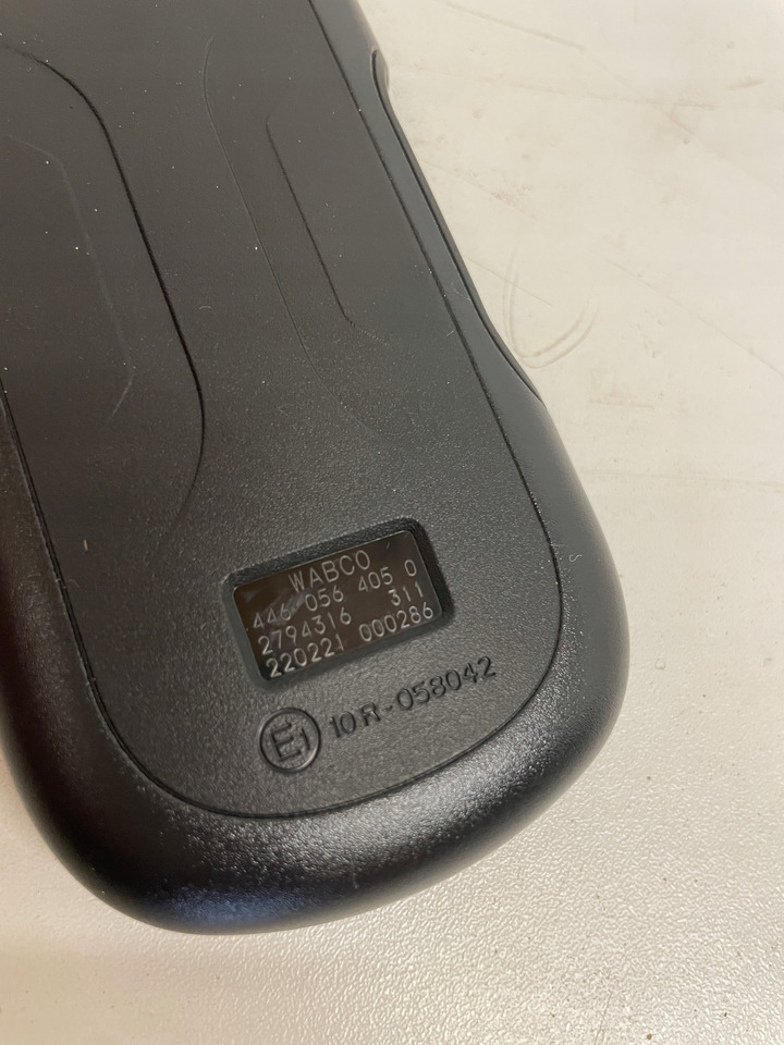 SCANIA R S PILOT PANEL STEROWANIE PODUSZEK ZAWIESZENIA WABCO NOWY4460564050 - لوحة القيادة - شاحنة: صور 4 SCANIA R S PILOT PANEL STEROWANIE PODUSZEK ZAWIESZENIA WABCO NOWY4460564050 - لوحة القيادة - شاحنة: صور 4