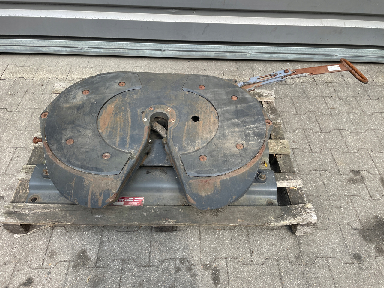 SIODŁO JOST MERCEDES ACTROS MP4 MP 4 A9603170021 - هيكل السيارة الخارجية - شاحنة: صور 1 SIODŁO JOST MERCEDES ACTROS MP4 MP 4 A9603170021 - هيكل السيارة الخارجية - شاحنة: صور 1