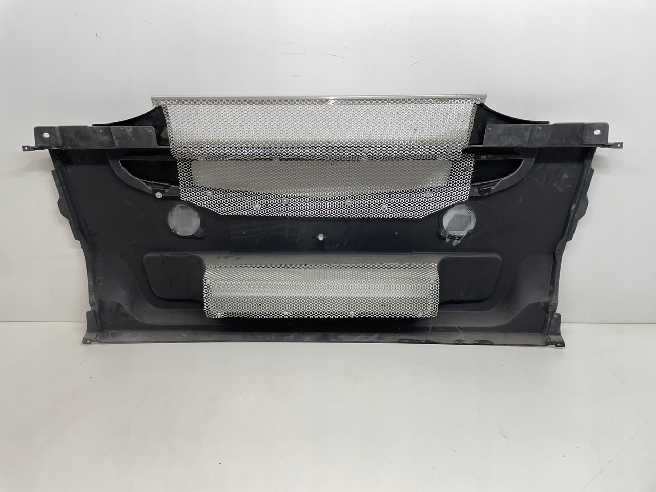 ŚRODEK ZDERZAK NAKŁADKA OSŁONA RENAULT MAGNUM DXI - كأس مترعة - شاحنة: صور 4 ŚRODEK ZDERZAK NAKŁADKA OSŁONA RENAULT MAGNUM DXI - كأس مترعة - شاحنة: صور 4