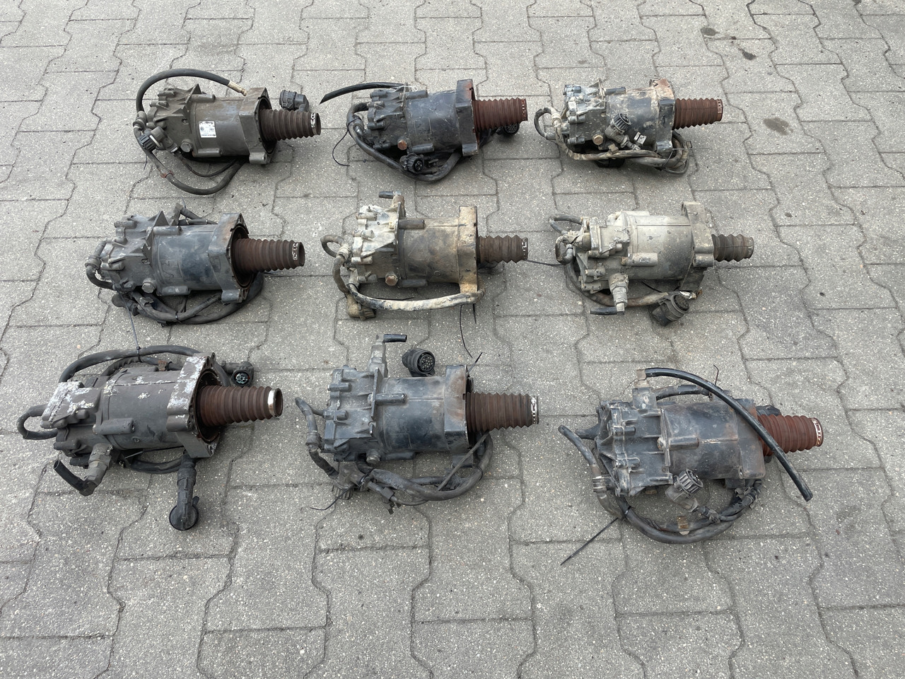 WYSPRZĘGLIK SKRZYNI MAN TGX TGS TGA AUTOMAT K013727 - اسطوانه القابض - شاحنة: صور 5 WYSPRZĘGLIK SKRZYNI MAN TGX TGS TGA AUTOMAT K013727 - اسطوانه القابض - شاحنة: صور 5