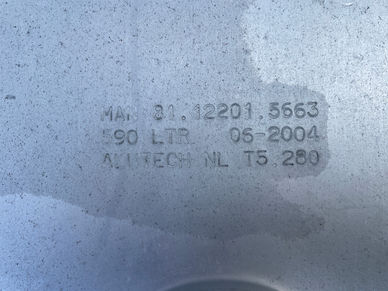 خزان وقود - شاحنة ZBIORNIK PALIWA MAN TGA TGX TGS 590 L 81122015663: صور 8 خزان وقود - شاحنة ZBIORNIK PALIWA MAN TGA TGX TGS 590 L 81122015663: صور 8