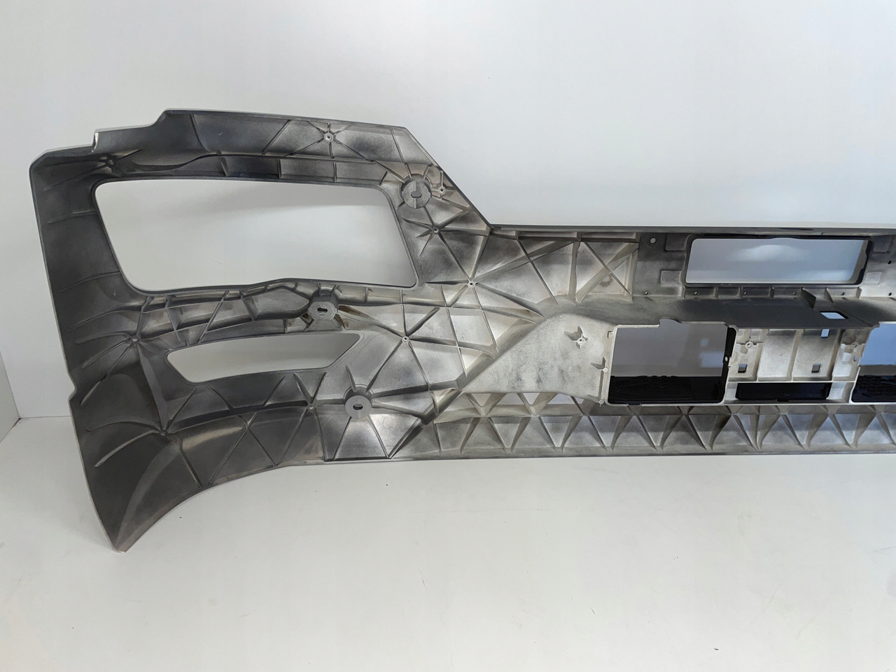 هيكل السيارة الخارجية - شاحنة ZDERZAK MAN TGM 20- SZARY BEZ DZIUR 81416140126: صور 6