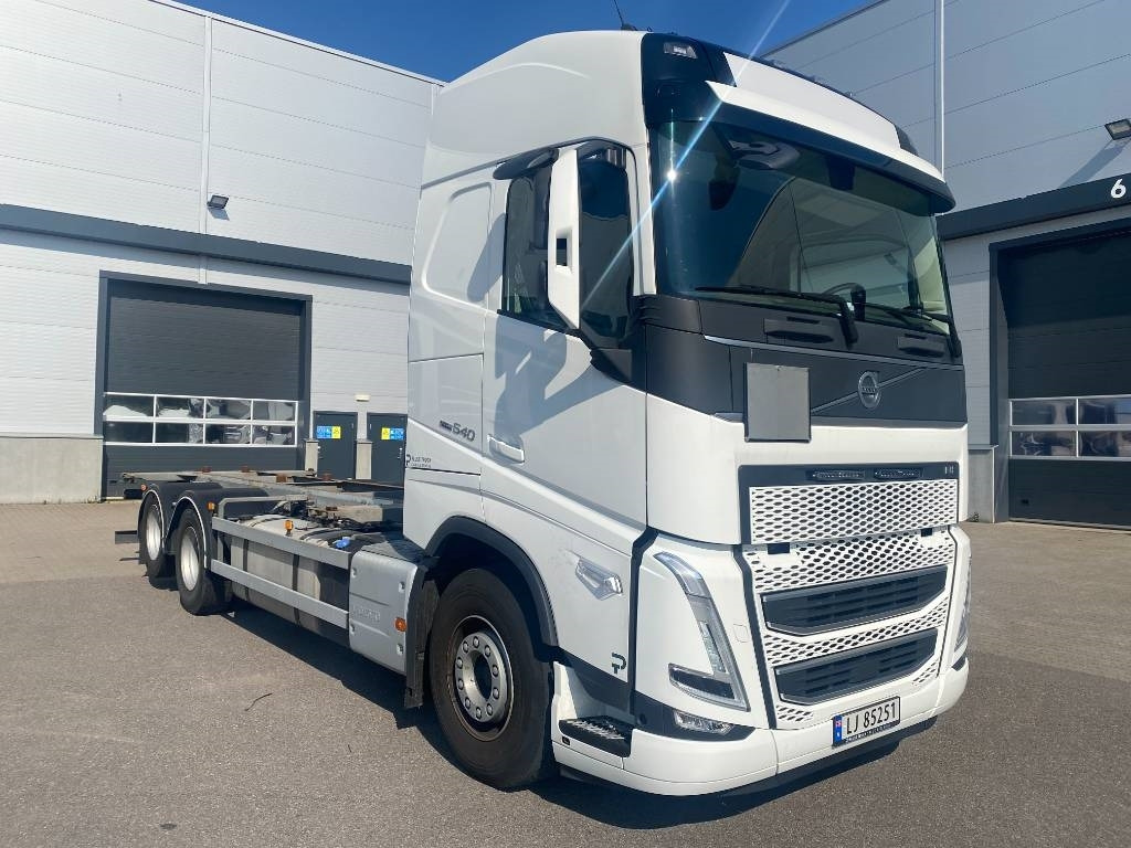 Volvo FH 540 - شاحنات الحاويات/ جسم علوي قابل للتغيير شاحنة: صور 2 Volvo FH 540 - شاحنات الحاويات/ جسم علوي قابل للتغيير شاحنة: صور 2