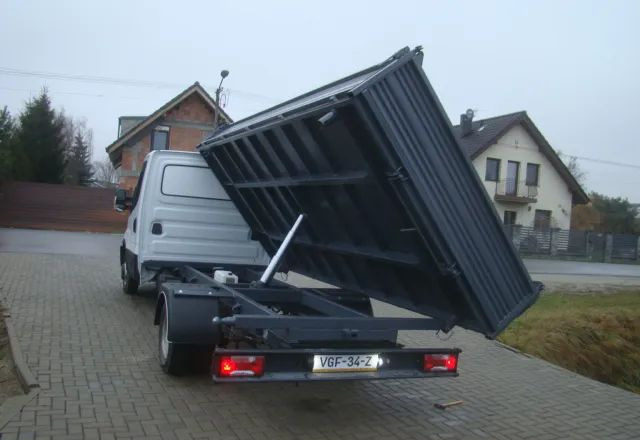 Iveco DAILY 50 C 17 3.0TDI WYWROTKA 4.70M 3.5T KLIMATRONIK - قلاب صغير: صور 5 Iveco DAILY 50 C 17 3.0TDI WYWROTKA 4.70M 3.5T KLIMATRONIK - قلاب صغير: صور 5