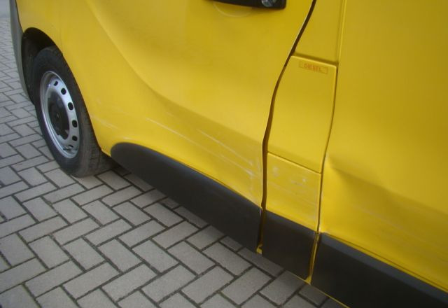 فان Renault TRAFIC: صور 24 فان Renault TRAFIC: صور 24