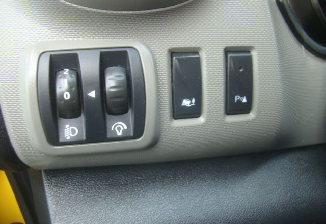 فان Renault TRAFIC: صور 14 فان Renault TRAFIC: صور 14