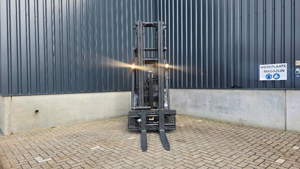 Linde E18L-01 - رافعة شوكية كهربائية: صور 4 Linde E18L-01 - رافعة شوكية كهربائية: صور 4