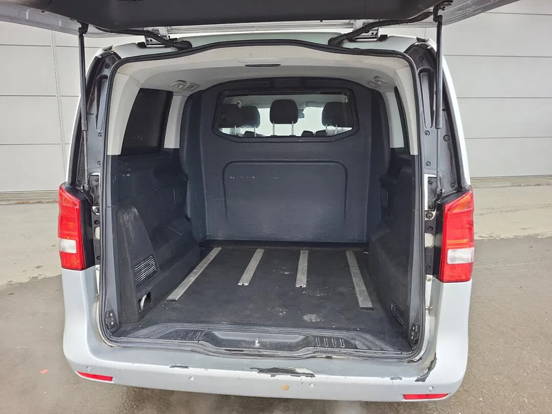 Mercedes-Benz V-Klasse - فان المدمجة, الشاحنات الصغيرة كابينة مزدوجة: صور 3 Mercedes-Benz V-Klasse - فان المدمجة, الشاحنات الصغيرة كابينة مزدوجة: صور 3