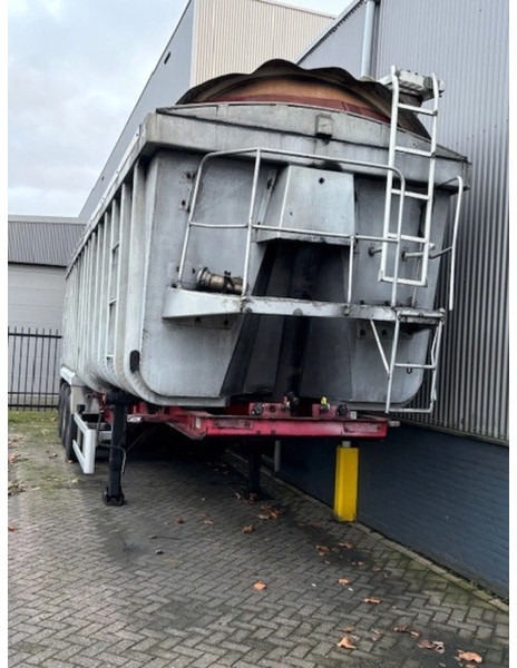 NEVILLE CHARROLD 42 3A - نصف مقطورة صهريج: صور 3 NEVILLE CHARROLD 42 3A - نصف مقطورة صهريج: صور 3