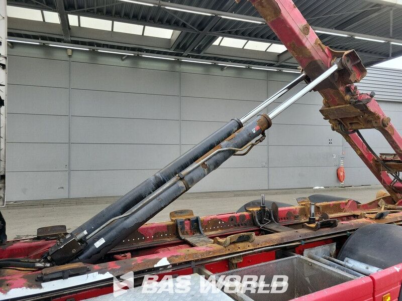 Scania R R580 - شاحنة: صور 4 Scania R R580 - شاحنة: صور 4