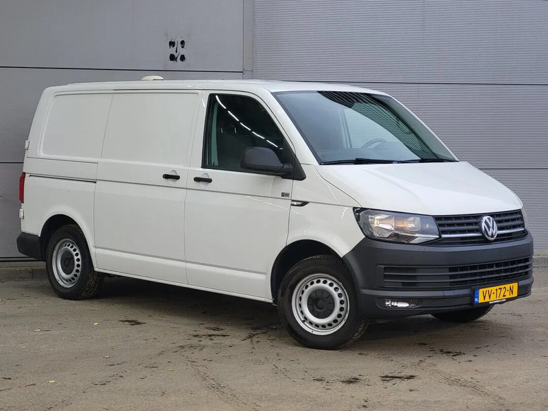 Volkswagen Transporter - فان المدمجة: صور 3 Volkswagen Transporter - فان المدمجة: صور 3