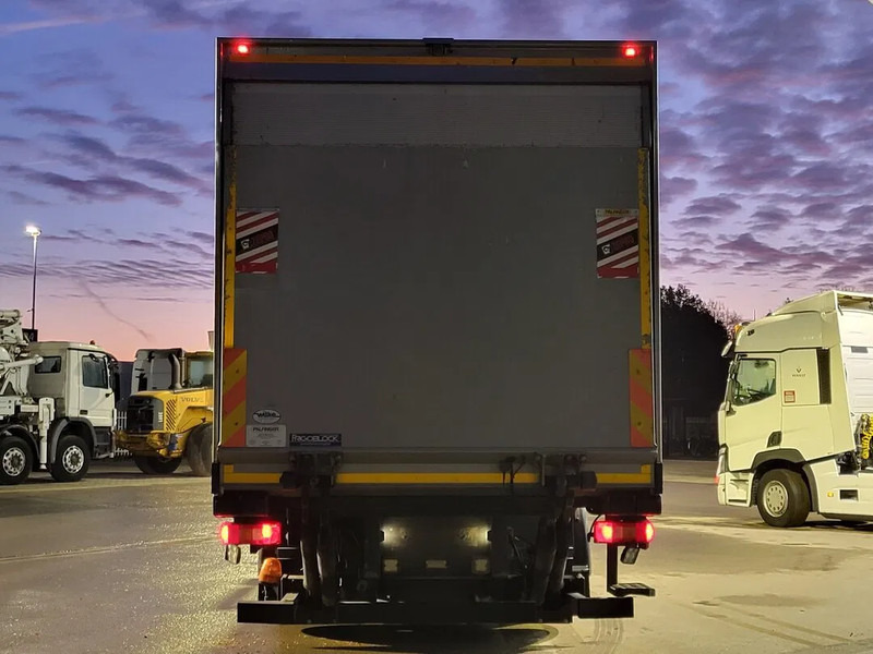 Volvo FM 330 Automatic Taillift Clima Cruise PTO LED Refrigerated Truck Euro6 2015 - مبردة شاحنة: صور 4 Volvo FM 330 Automatic Taillift Clima Cruise PTO LED Refrigerated Truck Euro6 2015 - مبردة شاحنة: صور 4