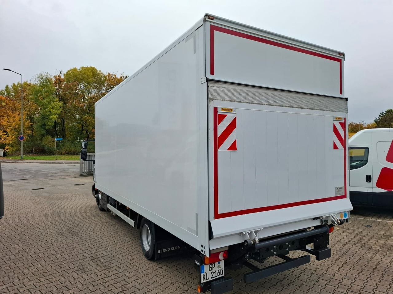 Iveco ML75-210P,LBW,Klima,Automatik,Spoiler, - بصندوق مغلق شاحنة: صور 3 Iveco ML75-210P,LBW,Klima,Automatik,Spoiler, - بصندوق مغلق شاحنة: صور 3