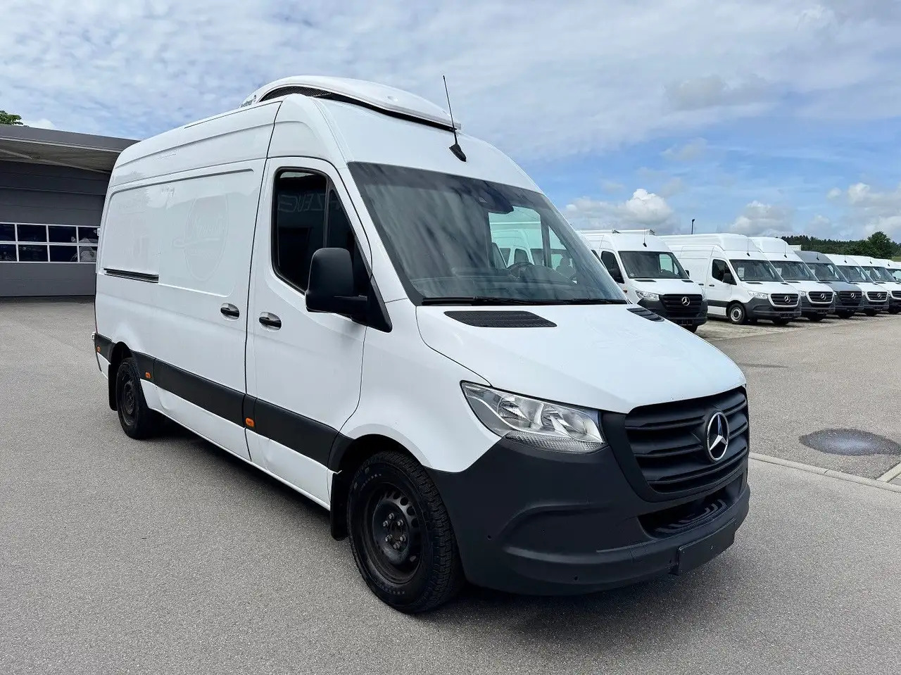 Mercedes-Benz Sprinter 316 CDI Lang Hoch Frischdienst Kerstner - الشاحنات الصغيرة المبردة: صور 2 Mercedes-Benz Sprinter 316 CDI Lang Hoch Frischdienst Kerstner - الشاحنات الصغيرة المبردة: صور 2