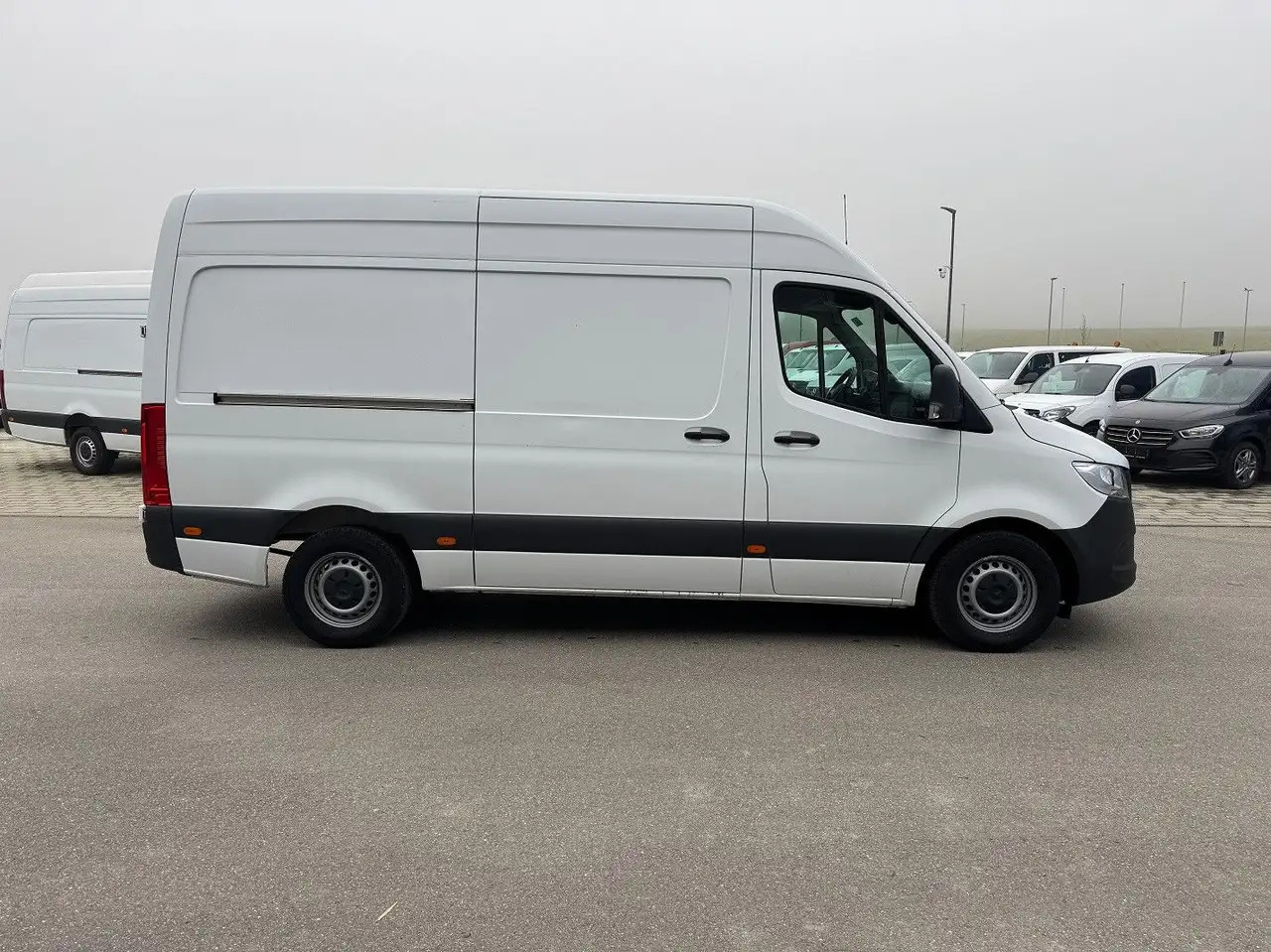 Mercedes-Benz Sprinter 316 CDI Lang Hoch Klima AHK 3,5t - فان: صور 4 Mercedes-Benz Sprinter 316 CDI Lang Hoch Klima AHK 3,5t - فان: صور 4