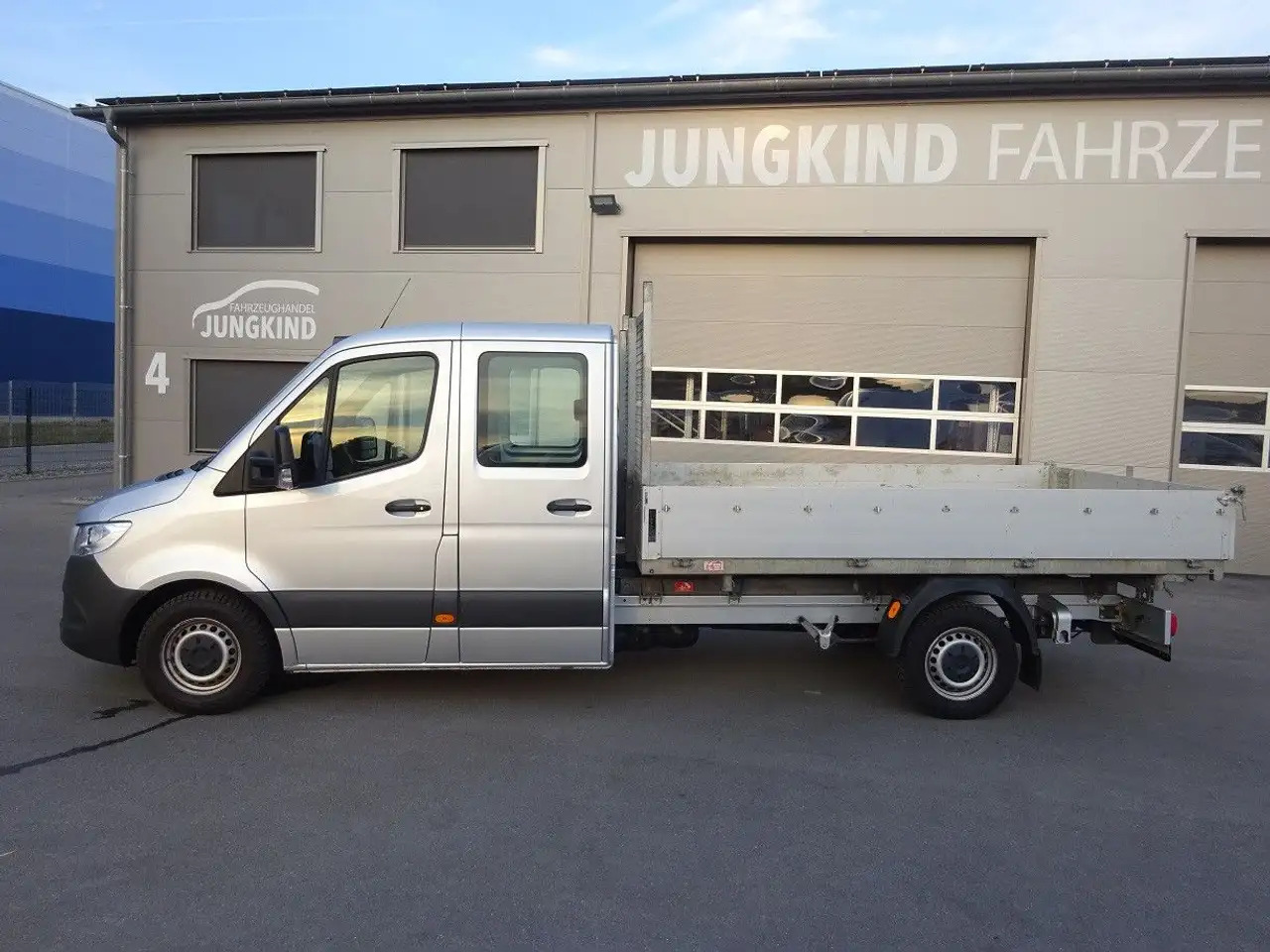 Mercedes-Benz Sprinter 319 CDI DoKa Maxi Kipper AHK 2,8t - قلاب صغير, الشاحنات الصغيرة كابينة مزدوجة: صور 1 Mercedes-Benz Sprinter 319 CDI DoKa Maxi Kipper AHK 2,8t - قلاب صغير, الشاحنات الصغيرة كابينة مزدوجة: صور 1