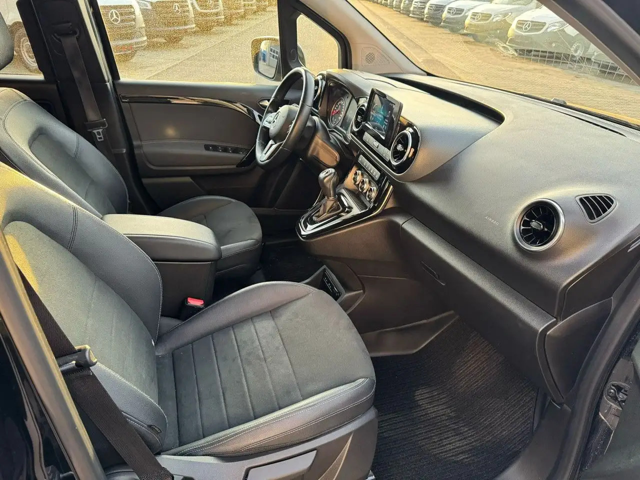 Mercedes-Benz T-Class T -Klasse 160 d standard - سيارة: صور 2 Mercedes-Benz T-Class T -Klasse 160 d standard - سيارة: صور 2