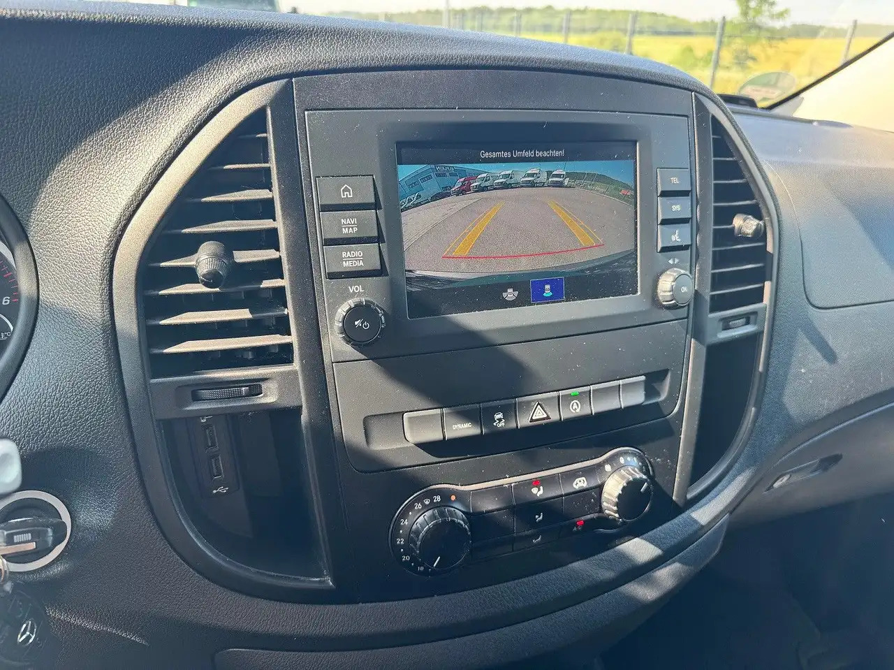 فان Mercedes-Benz Vito 114 CDI Kompakt Silber Bott: صور 14