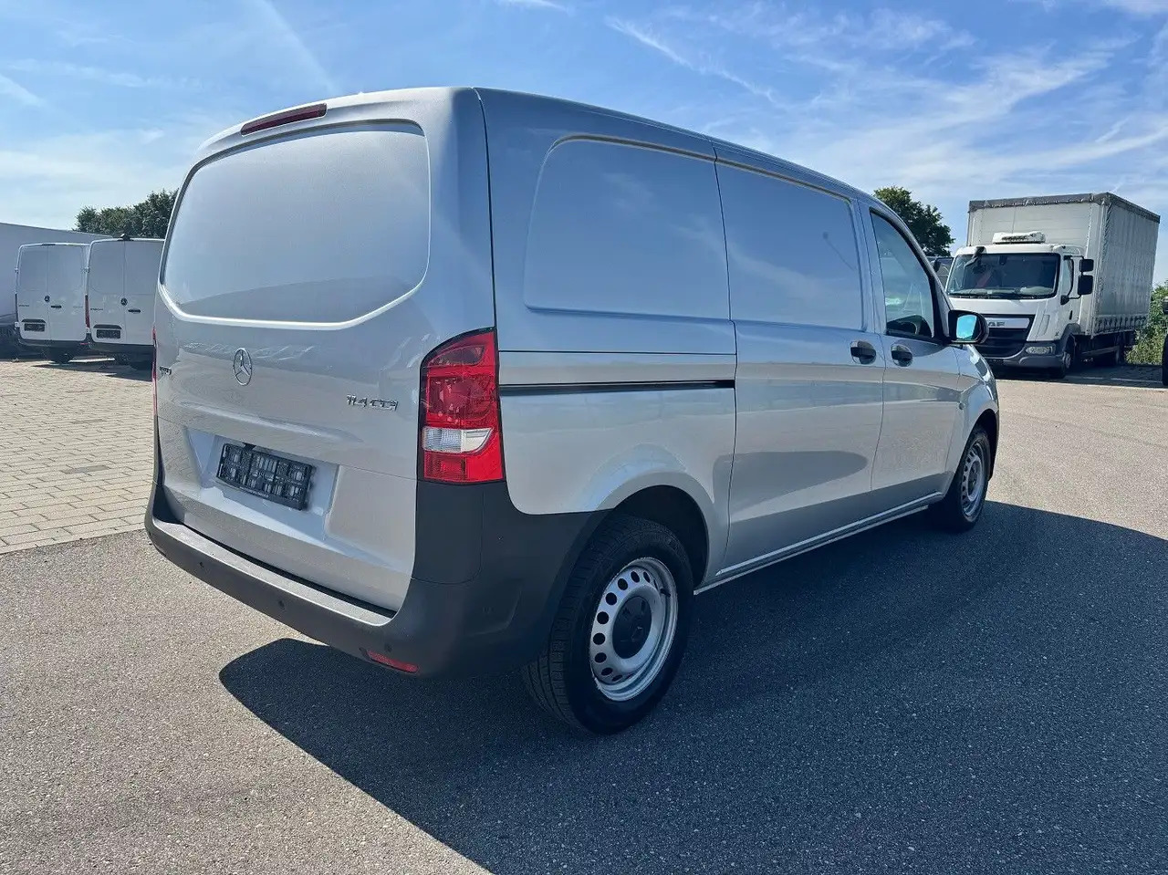 فان Mercedes-Benz Vito 114 CDI Kompakt Silber Bott: صور 6