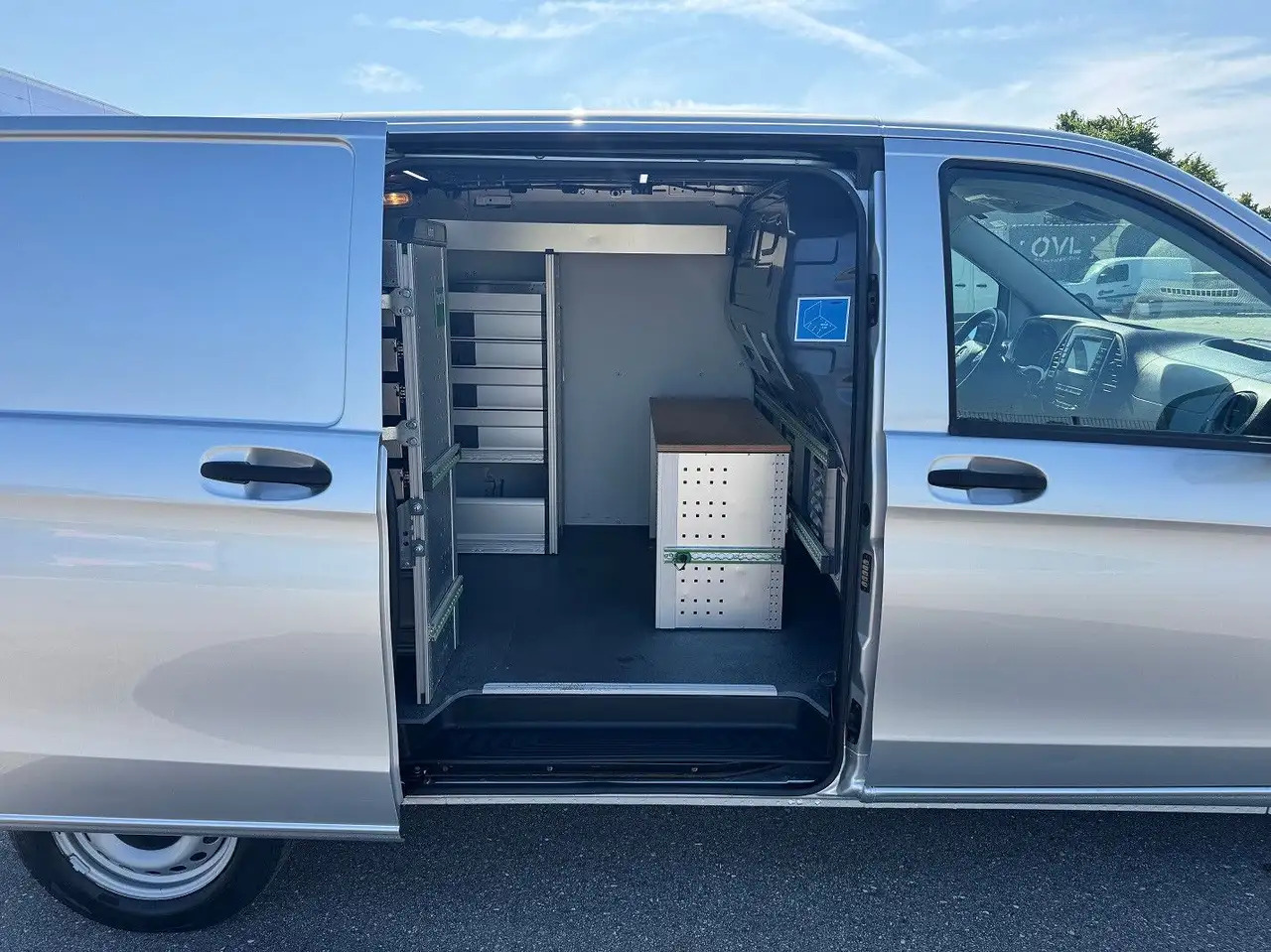 فان Mercedes-Benz Vito 114 CDI Kompakt Silber Bott: صور 7