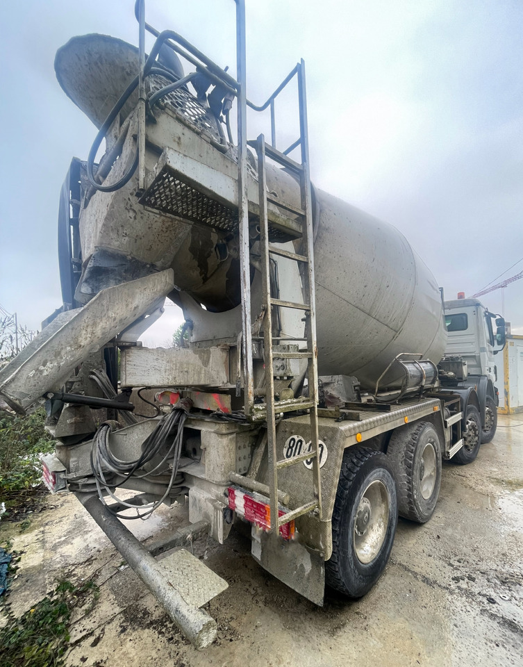 Mercedes Actros 3241 - شاحنة خلاطة خرسانة: صور 3 Mercedes Actros 3241 - شاحنة خلاطة خرسانة: صور 3