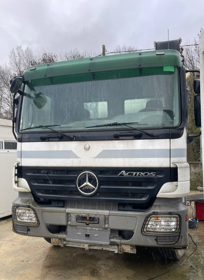 Mercedes Actros 3241 - شاحنة خلاطة خرسانة: صور 2 Mercedes Actros 3241 - شاحنة خلاطة خرسانة: صور 2