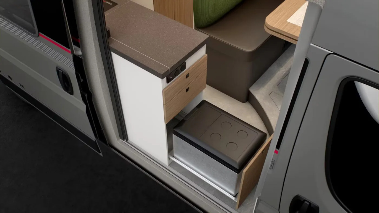 Wohnmobil Bürstner Papillon CV neues Modell - كرفان فان: صور 5 Wohnmobil Bürstner Papillon CV neues Modell - كرفان فان: صور 5