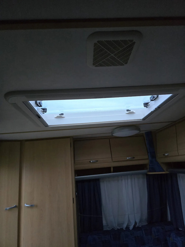 Wohnwagen TEC Tour 445 TDF Mover, Markise, Dusche - كرفان سحب: صور 5 Wohnwagen TEC Tour 445 TDF Mover, Markise, Dusche - كرفان سحب: صور 5