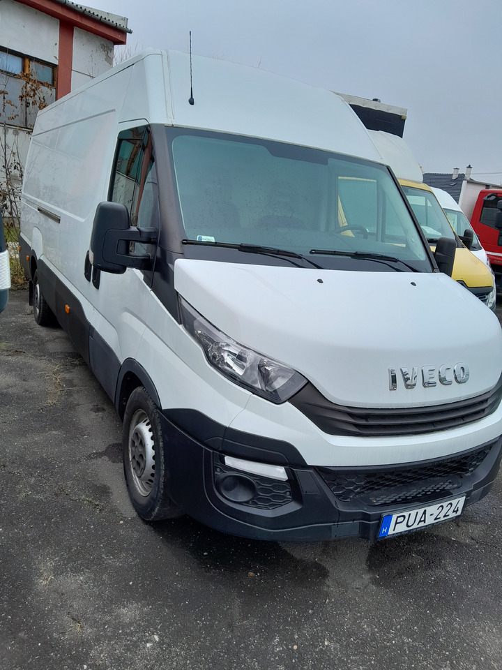 IVECO Daily 35S14 - الشاحنات الصغيرة صندوق مغلق: صور 3 IVECO Daily 35S14 - الشاحنات الصغيرة صندوق مغلق: صور 3