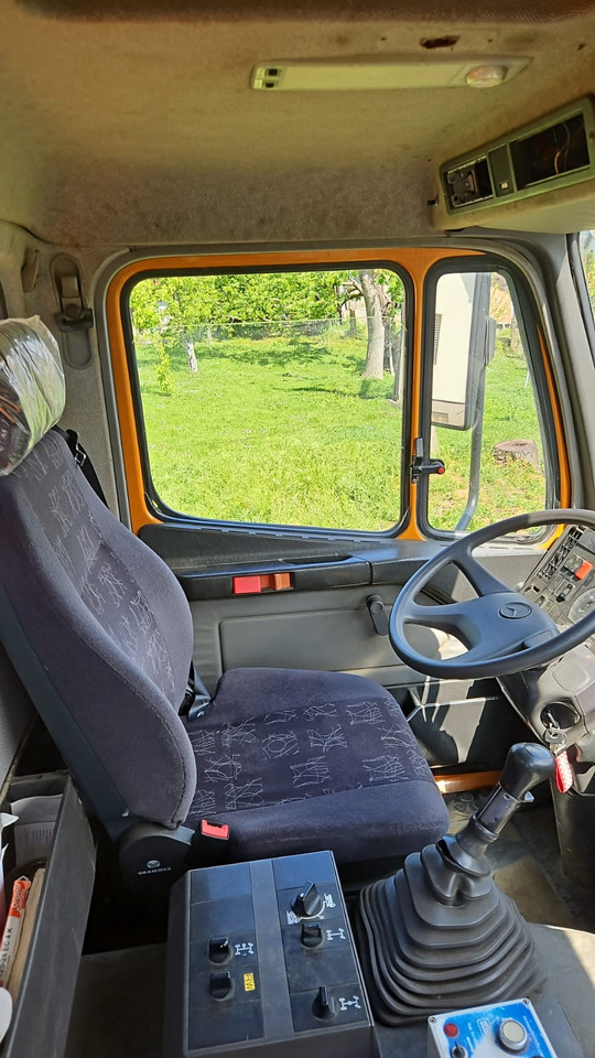 MERCEDES-BENZ 1824 ACTROS SK 4x4 - قلابات: صور 5 MERCEDES-BENZ 1824 ACTROS SK 4x4 - قلابات: صور 5