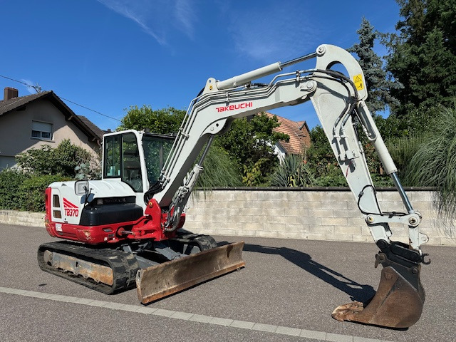 TAKEUCHI TB 370 - حفارة مصغرة: صور 2 TAKEUCHI TB 370 - حفارة مصغرة: صور 2