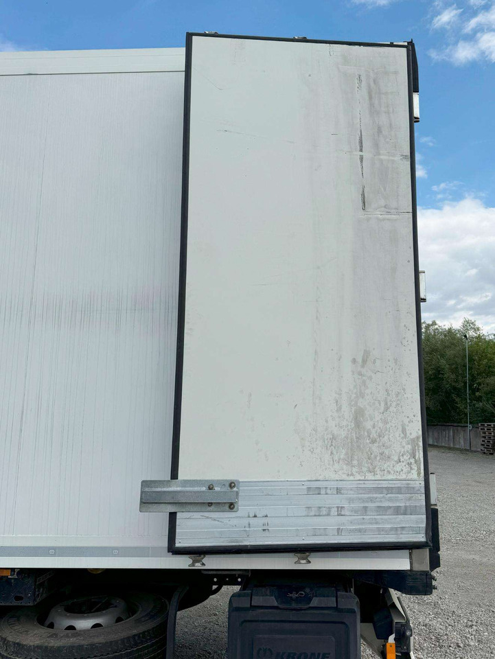 مبردة نصف مقطورة Krone CARRIER VECTOR 1550: صور 8 مبردة نصف مقطورة Krone CARRIER VECTOR 1550: صور 8