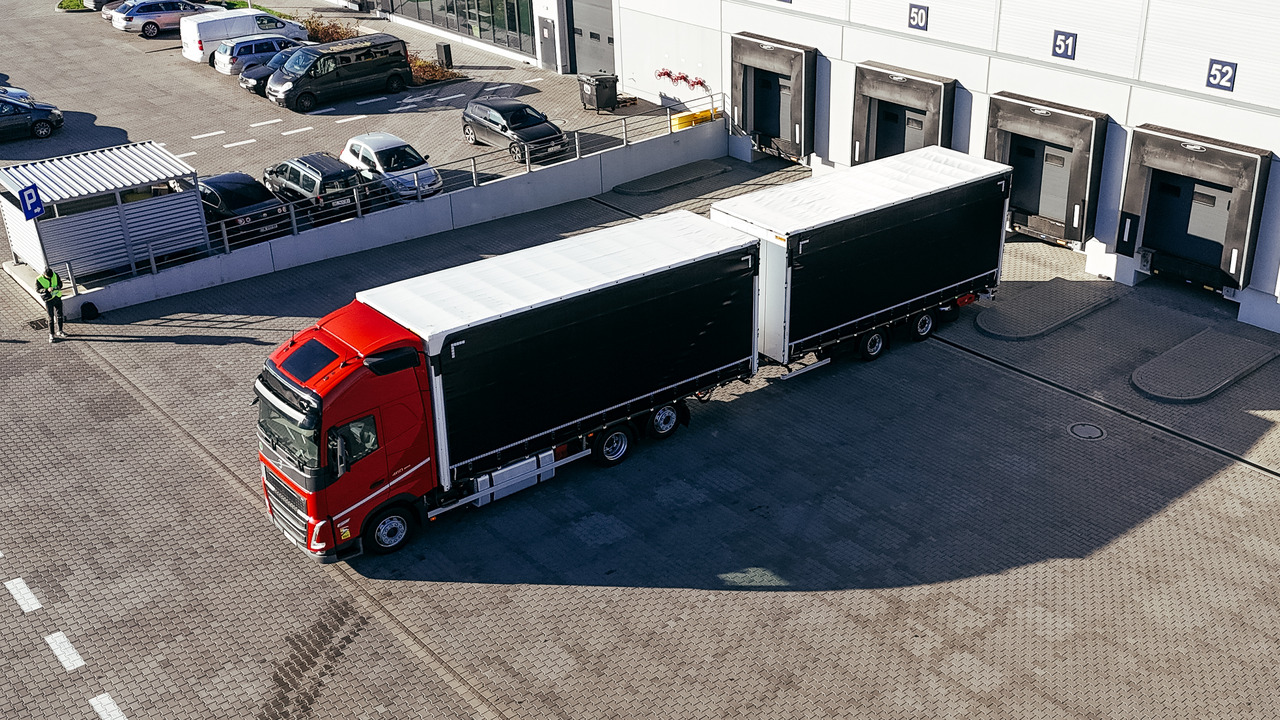 Volvo FH - شاحنة ستارة: صور 5 Volvo FH - شاحنة ستارة: صور 5