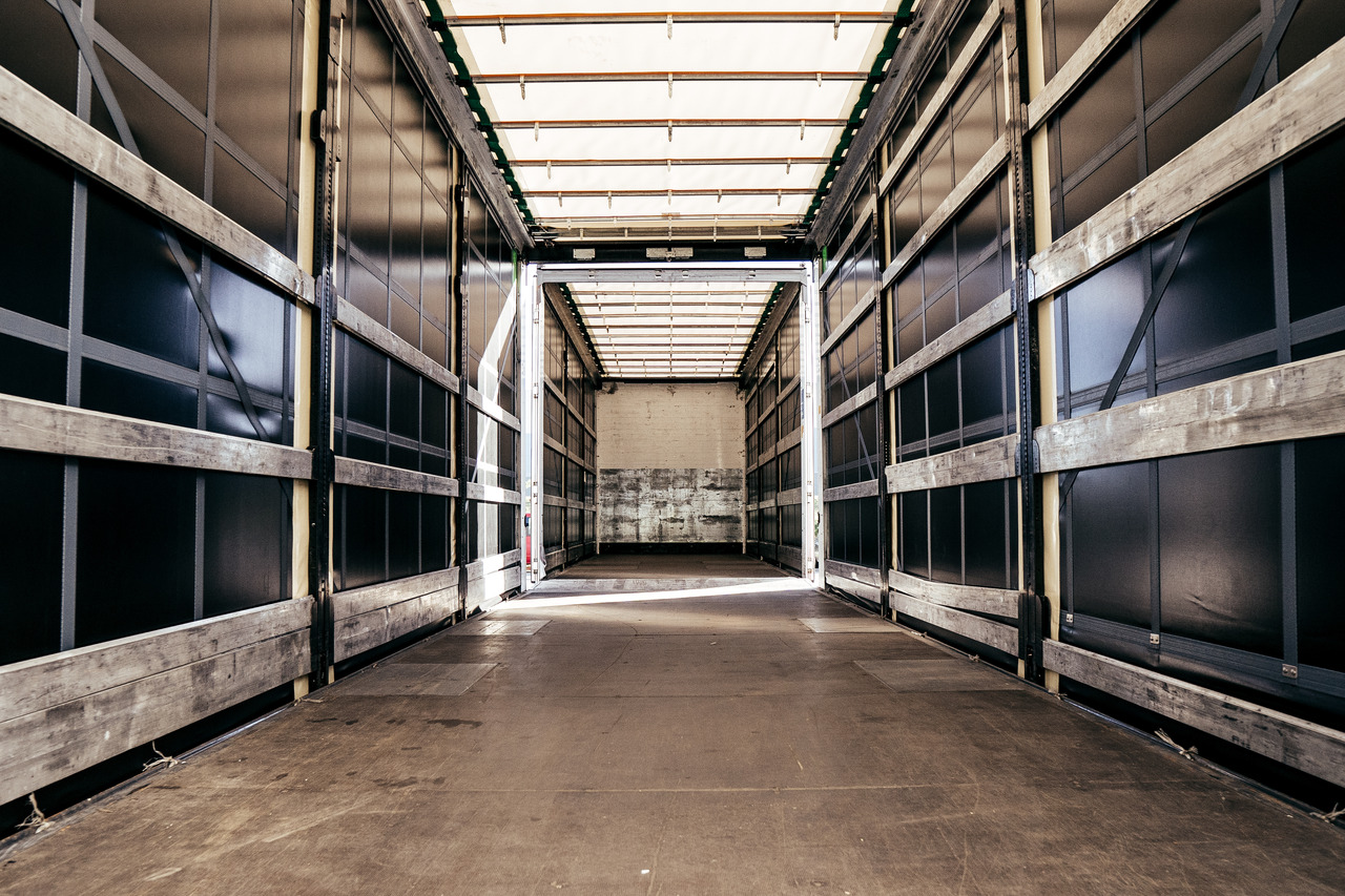 شاحنة ستارة Volvo FH: صور 42