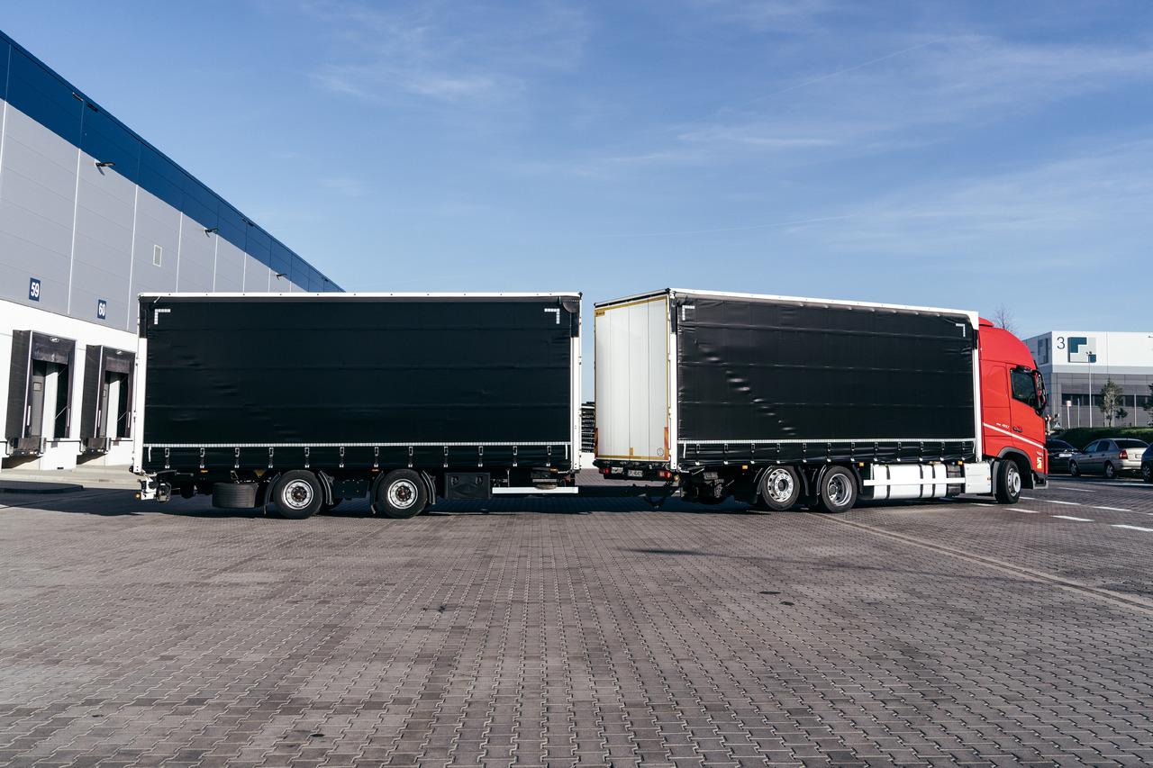 شاحنة ستارة Volvo FH: صور 21