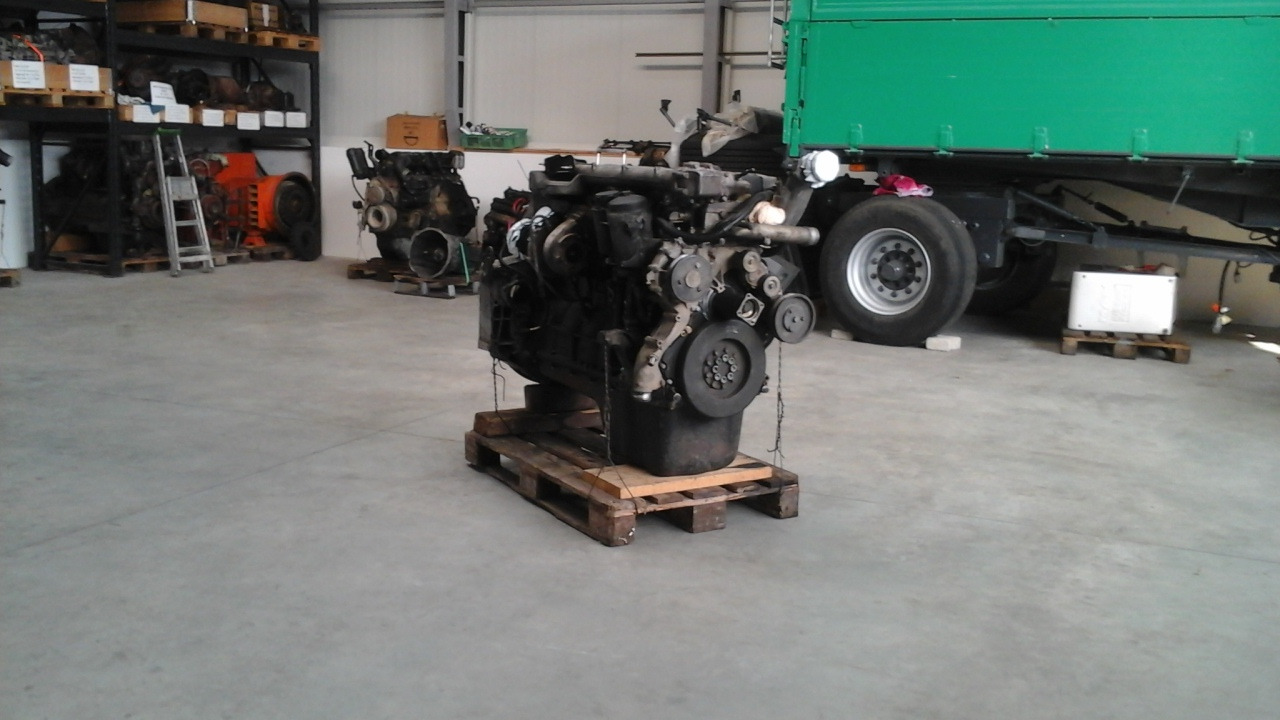 Gebrauchter Motor MAN TGA D 2066 LF 36, Euro 4 - المحرك - شاحنة: صور 1 Gebrauchter Motor MAN TGA D 2066 LF 36, Euro 4 - المحرك - شاحنة: صور 1