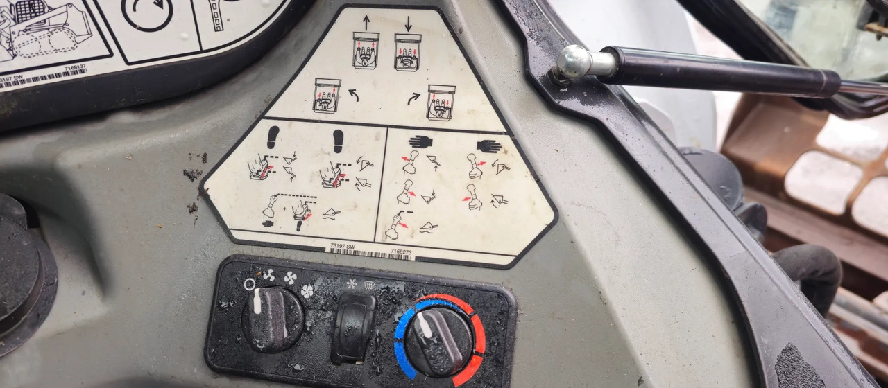 BOBCAT S570 - شيول صغير: صور 5 BOBCAT S570 - شيول صغير: صور 5