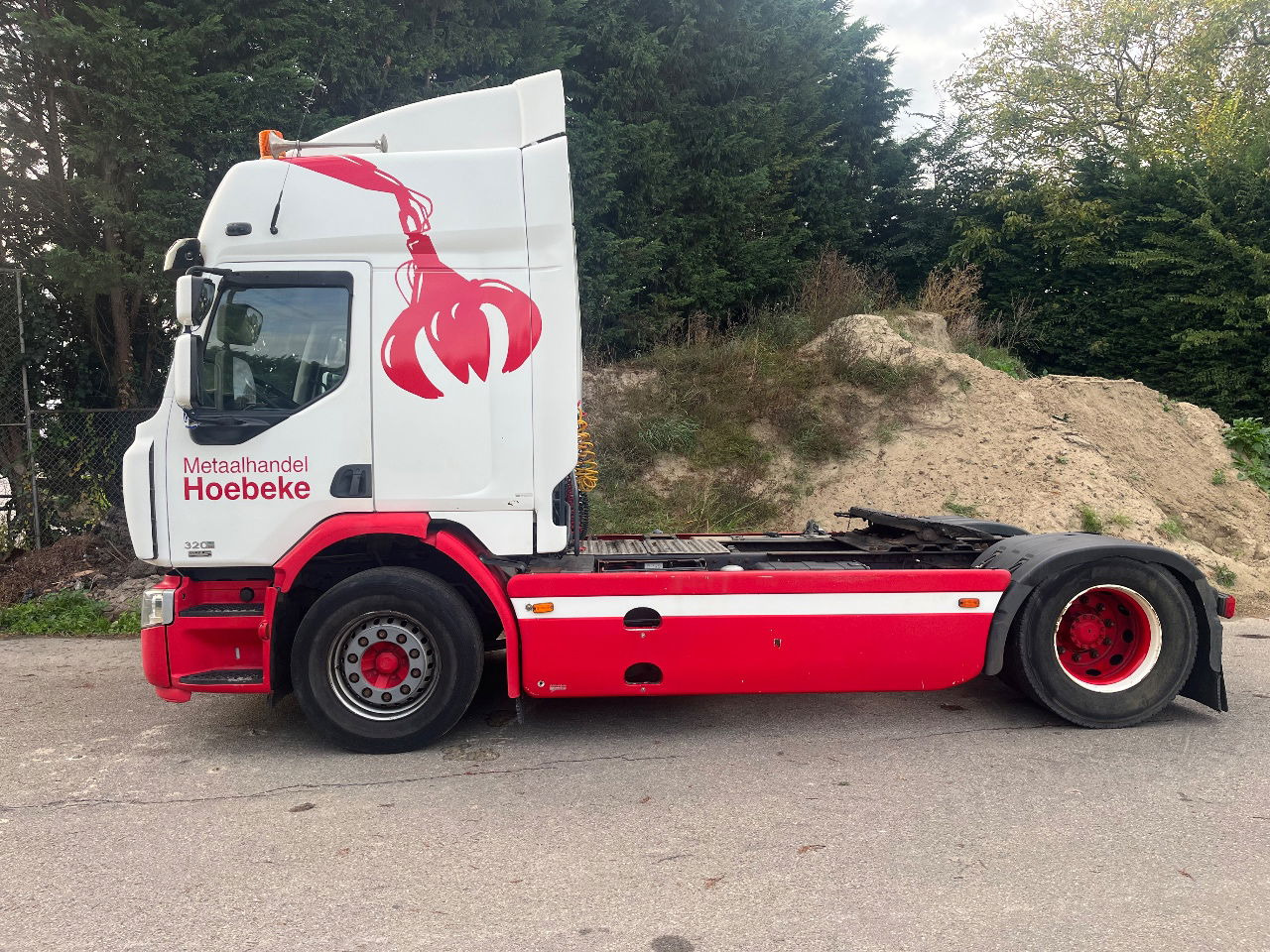 Renault Premium 320 - شاحنة جرار: صور 2 Renault Premium 320 - شاحنة جرار: صور 2